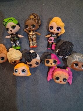 LOT of Colorful Doll Heads and Bodies - Bright Multi-Color Play Set